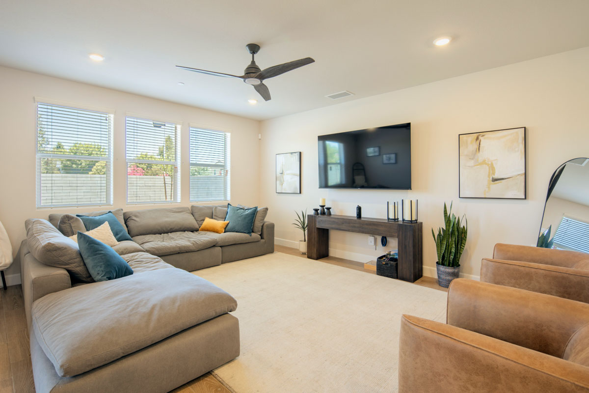 8660N.Haring_2